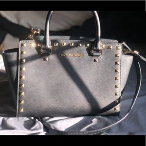 Micheal Kors Studded Selma Purse